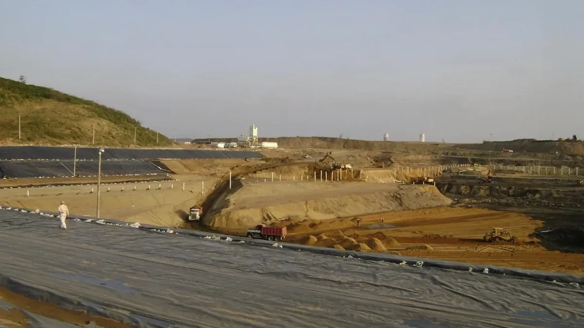 Geotechnical Design for Deep Excavations in Little Rock